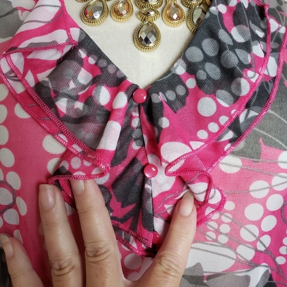 New Lane Bryant Sheer Floral Top - Picture 4 of 8